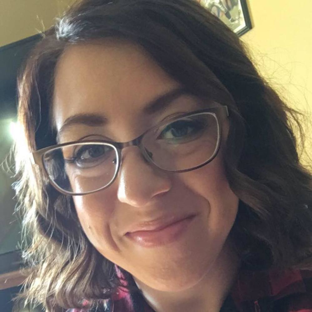 Meet your Posher, Abby